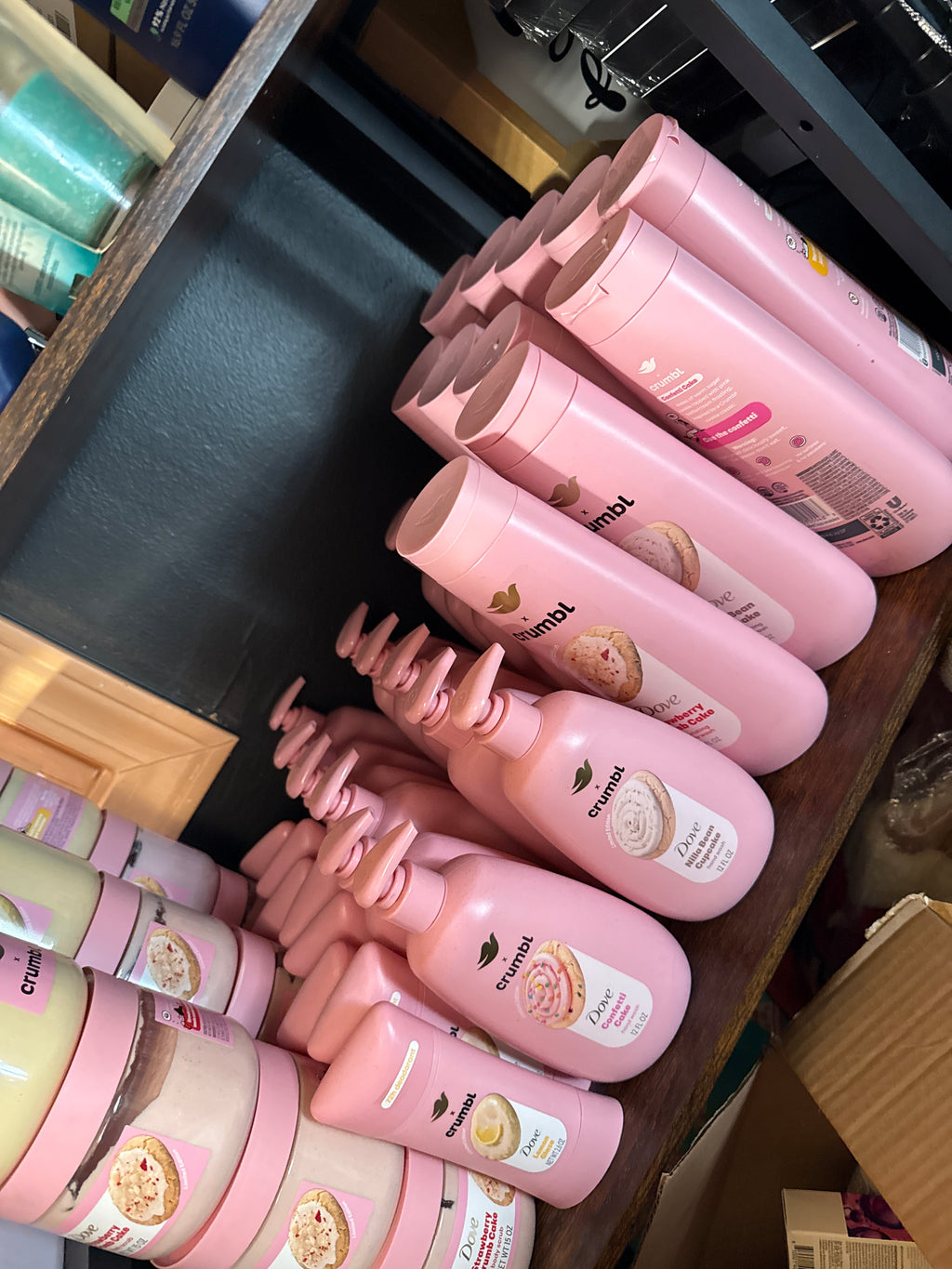 🍰 Dove Crumble Body Wash Gift Set – Sweet Treats for Your Skin! 🛁