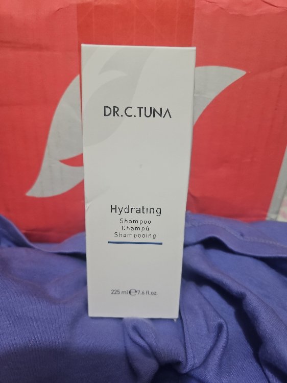 Farmasi Dr. C. Tuna Hydrating Shampoo 225 ml./ 7.6 fl.oz