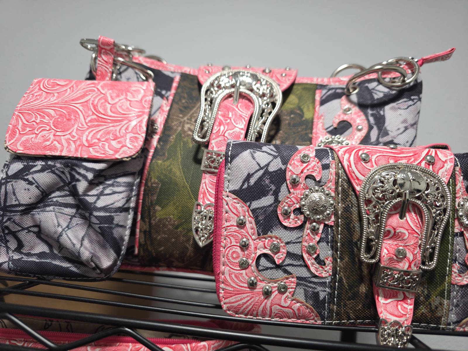 Pink Buckle Camo Handbag Set (3‑Piece)