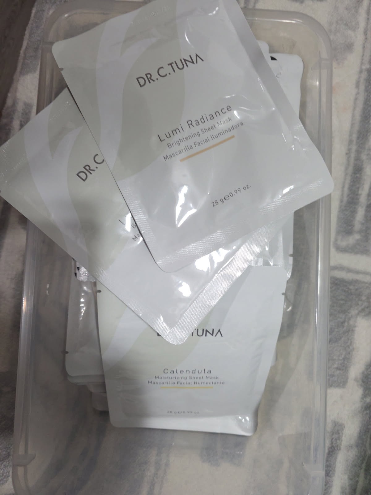 Farmasi Lumi Radiance Sheet Face Mask Set – Brightening Care, 10 pcs (280 g)