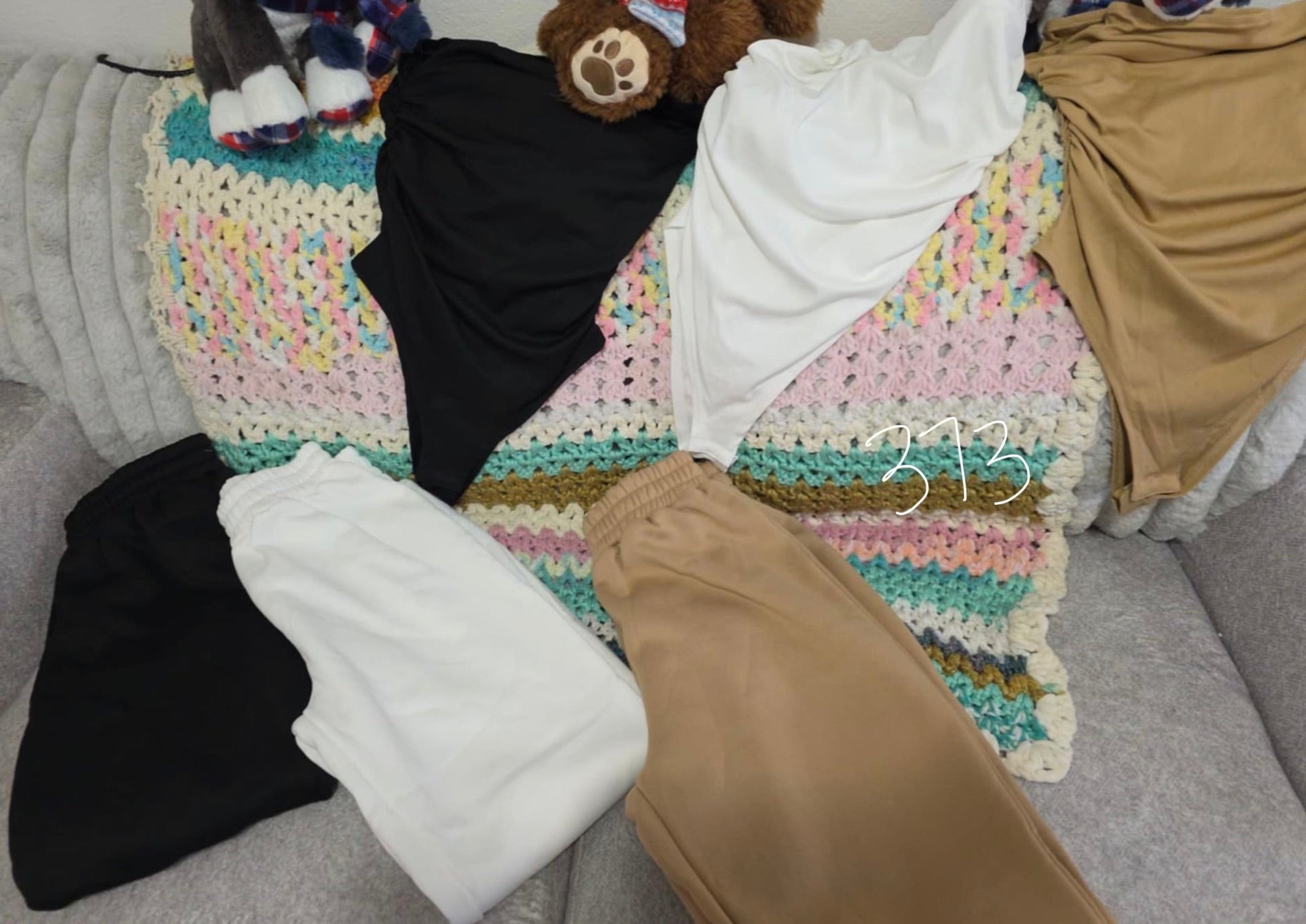 3 pack women’s outfits