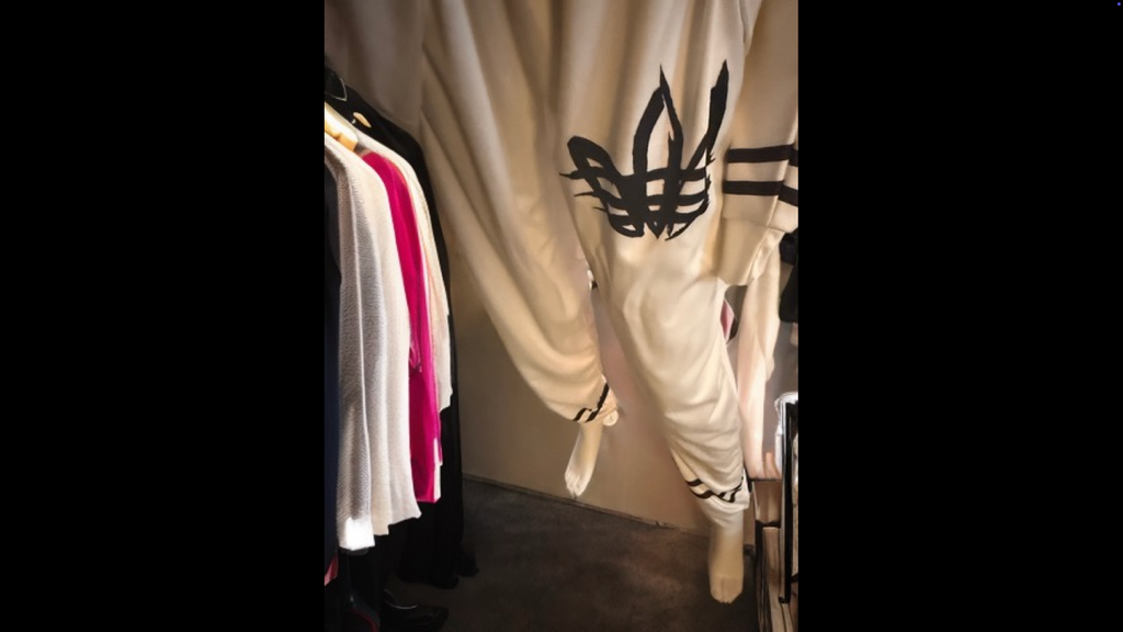 Men's white hooded loungewear set with Ukrainian trident inspired logo XXL